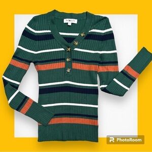 Full Circle Trends Striped V Neck Long Sleeve Top Medium